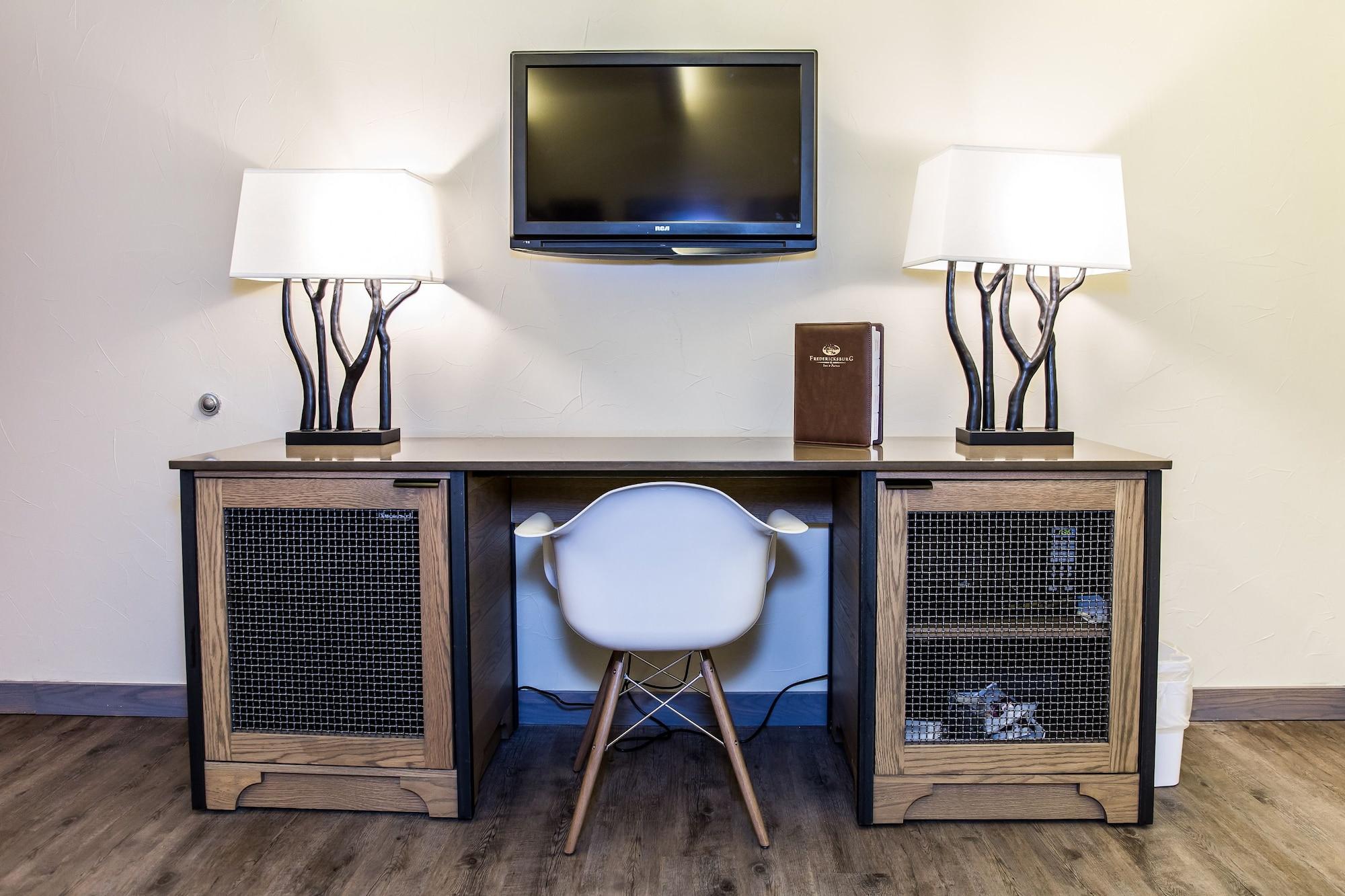 Fredericksburg Inn And Suites Eksteriør bilde